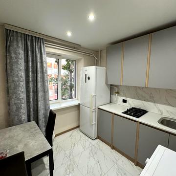 Курортна вул. (Бутоми), 3