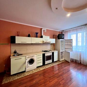 Сдам 2х квартиру в Монолите! Район 7й школы!