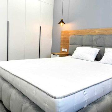 Оренда стильної 1-кім. на Целевича