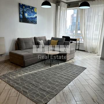 Ділова вул. (Димитрова), 4