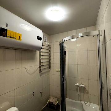 Довгострокова оренда 2к Квартира Парковий (вул. Леонова) бульвар