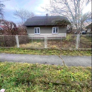 Продам будинок біля Стрия