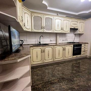 Продається велика 2 кімнатна квартира в обжитій новобудові ЖК Виноградний