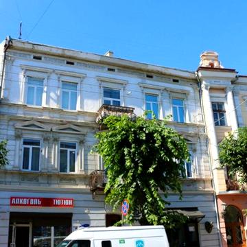 Продаж 3-кімнатної квартири в польському будинку в центрі міста