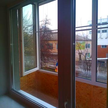 Митрофана Довнар-Запольського вул., 10