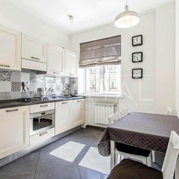 Шота Руставелі вул., 5/14