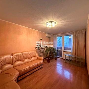 Продам 4 кім. квартиру на вул. Валентинівська, 21Б