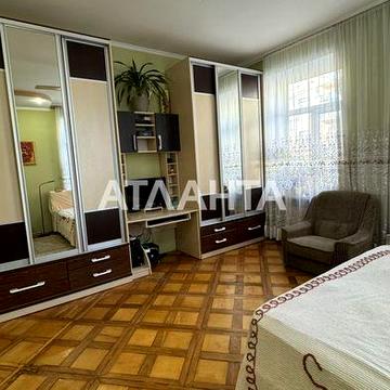 Чудова 3 км квартира в Центрі