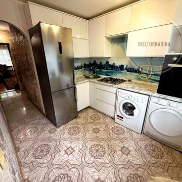 Бузький Бульвар/Варварівський міст 3к квартира в продажу з ремонтом