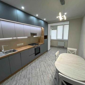 Продаж 2к квартири Озерна 80м.кв RUBI 41531