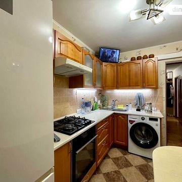 Продаж 3к Квартира Щорса вулиця