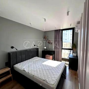 Салютна вул., 2к1