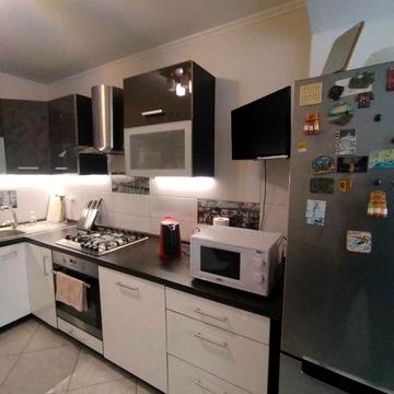 2 к.кв.-Днепр.дор.113-ремонт-парковка у дома-район супер-на длит.срок.