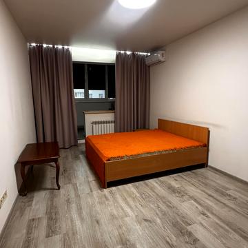 Милославська вул., 3