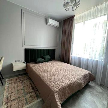 Оренда 2-к квартири в IQ House