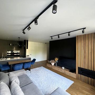 Києво-Мироцька вул., 93