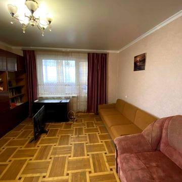 1 комнатная на Добровольского в 16-ти этажном доме!