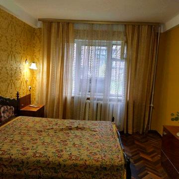 метро Академмістечко, Вернадського 75,3кім. після ремонту, газ