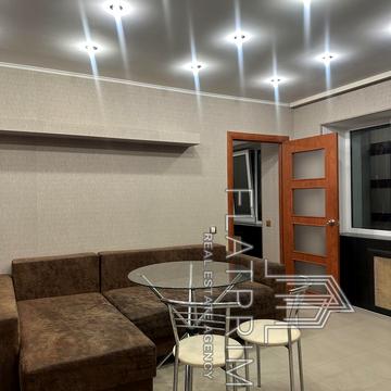 Митрофана Довнар-Запольського вул., 4-А