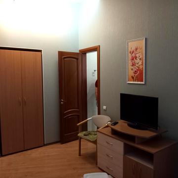 Театральний пров. (Чайковського), 10