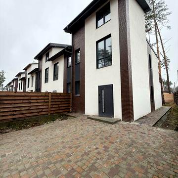 Видовий 3-х поверховий таунхаус навпроти парку.Гостомель парк Щасливий