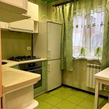 Продам 2к.квартиру на Хтз.Проспект Александровский 115