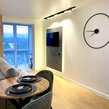 Дніпровська набережна вул., 5-А