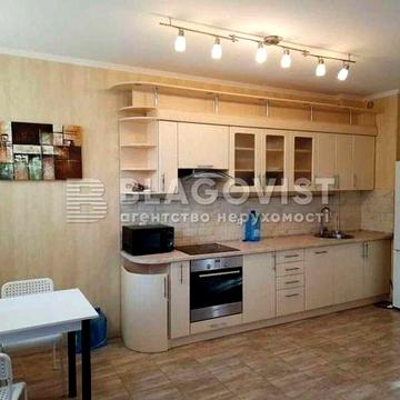 Популярний ЖК "Комфорт таун" Парк Магазини Рексторани кафе