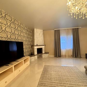 Лугова вул.