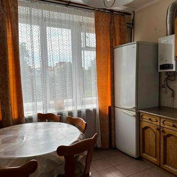 Продаж 2 кімнатної квартири покращеного планування в центрі міста