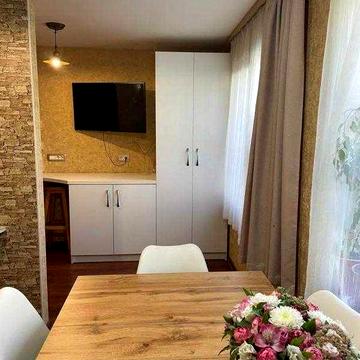 Продам 3-х ком. квартиру Черёмушки. Ген. Петрова/Гайдара/под коммерцию