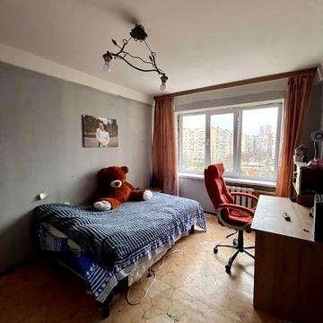 Зої Гайдай вул., 2-А