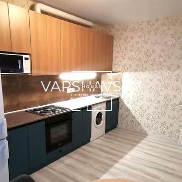 Кадетський Гай вул., 12