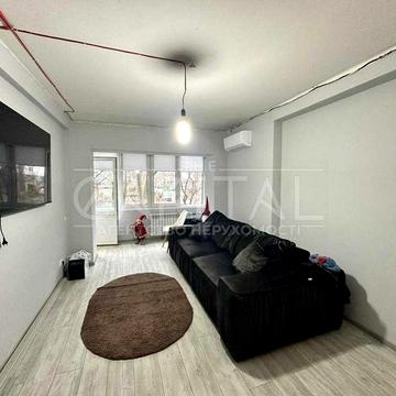 Продаж  Квартира бул. Миколи Руденка, Київ