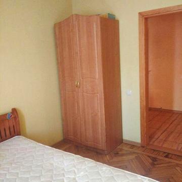 Сдам 2х.к. Квартиру Центр. М. Научная. Науки 19.