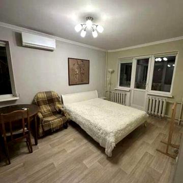 Довгострокова оренда 1к Квартира Кондрашина вулиця