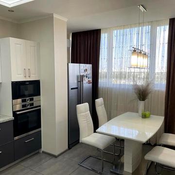 Любомира Гузара просп. (Космонавта Комарова), 46-В