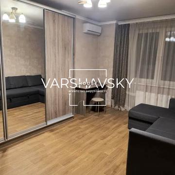 Академіка Глушкова просп., 9-Д