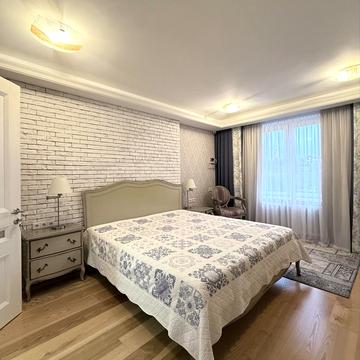 Голосіївська вул., 13-Б