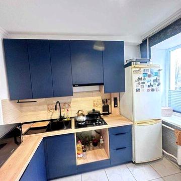 Продам 3к квартиру , Виставка. Вул. Перемоги .Без комісії для покупця