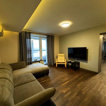 Здам 3кк Дніпровська набережна, 13