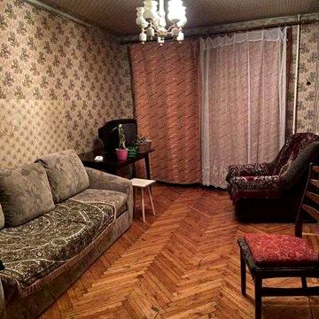 2-х квартиру, Новые Дома. Петра Григоренко, Дворец спорта.