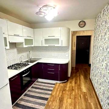 Повноцінна 2к. роздільна з газ. опален. і плитою