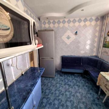 Продаж 4к Квартира Юності проспект