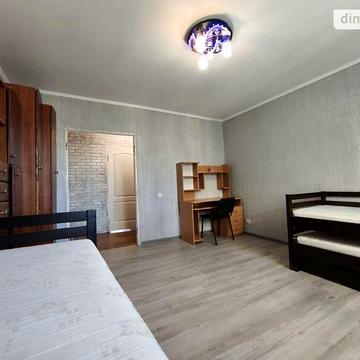 Продаж 4к Квартира Сергія Зулінського вулиця