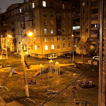 Продам 3 кв метро Защитников Украины, Сертификат+