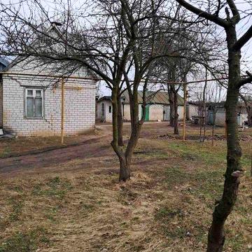 Сдам 4-х км. дом. Можно военные. Рядом река. Животное.