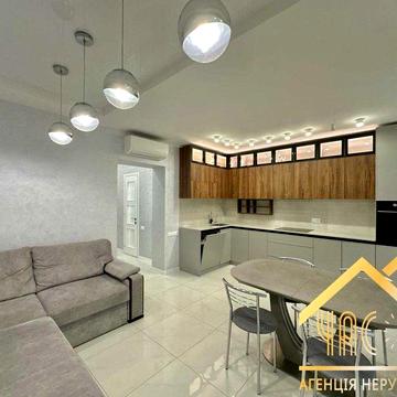 Продам таун з ремонтом, Київ/Жуляни/95м2/2сот