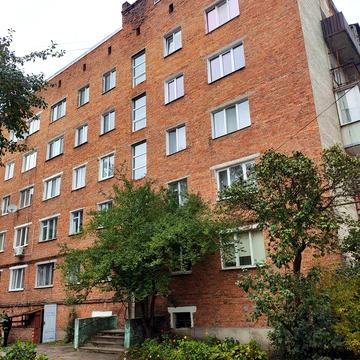 Продається 2-х кімнатна квартира 40м2, 5 поверх, центр міста,