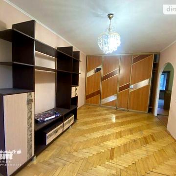 Продаж 2к Квартира Євгена Коновальця вулиця